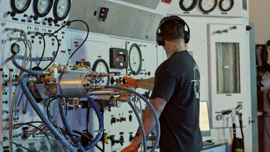 SELECTS (1-11-14-11)